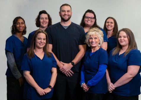 Chiropractic-Care-in-Springfield-Missouri-417-Spine-Chiropractor-and-team-e1640033758104